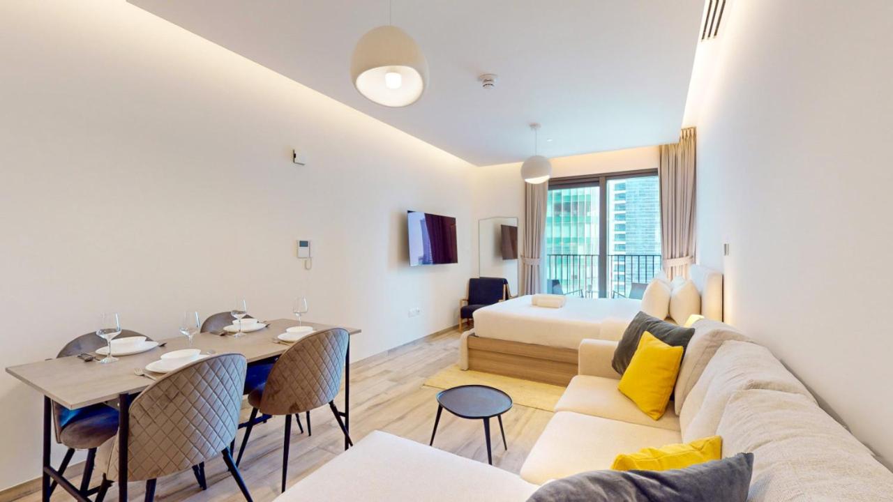 Locations I Ahad Residences I Luxurious Studio Apartment I Business Bay I 10-Min Drive to Downtown Dubai & Burj Khalifa - 2