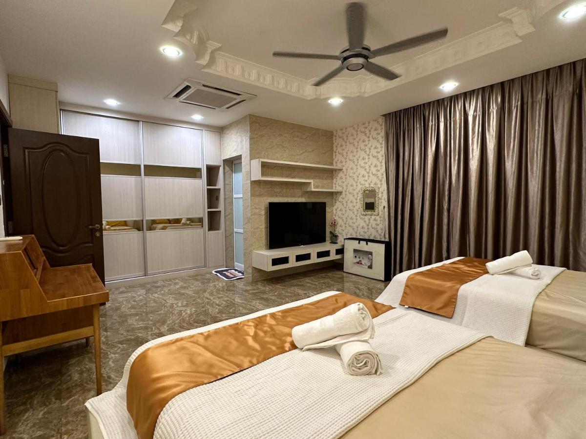 Melodies Castle Homestay - 2