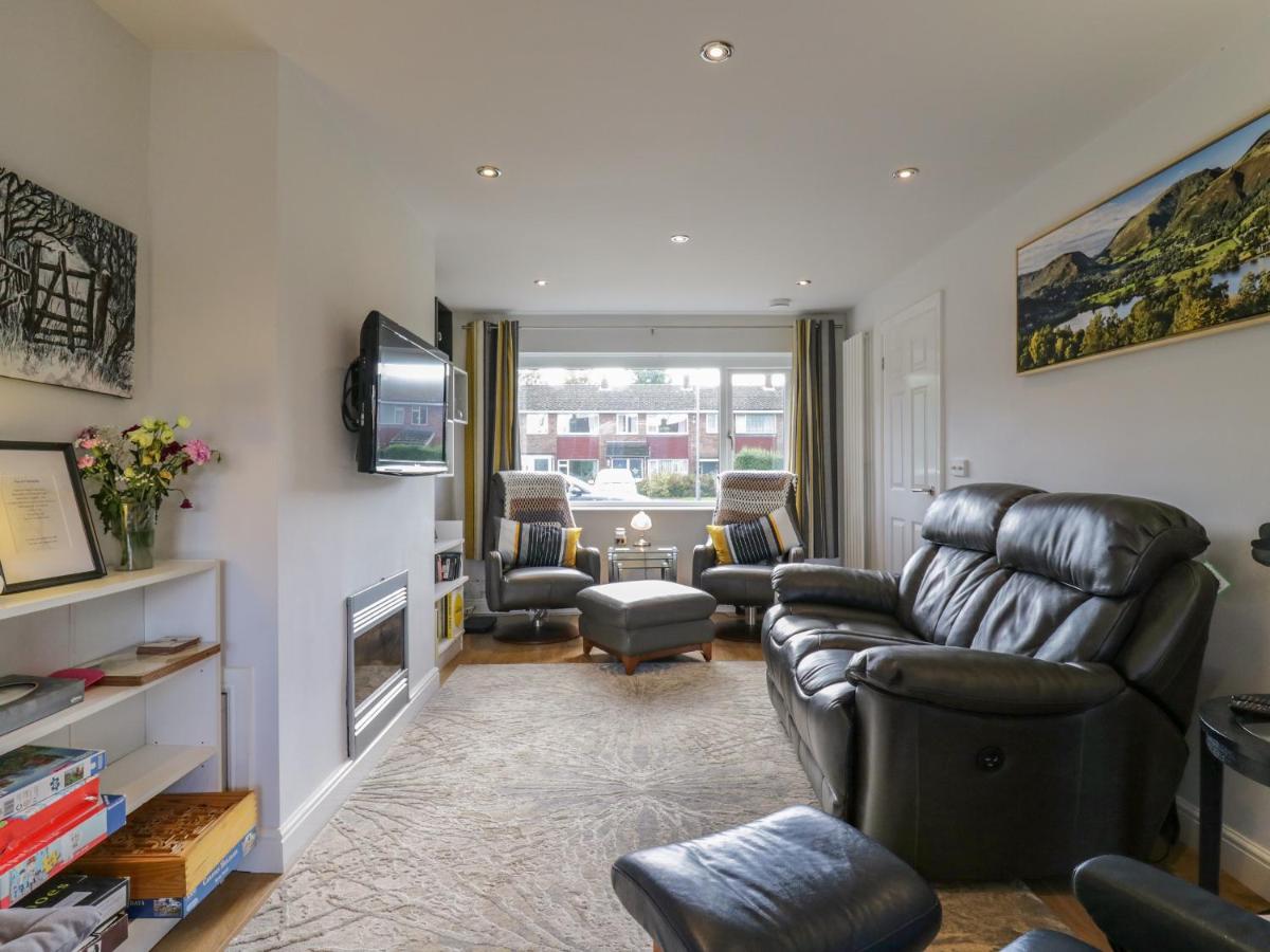 25 Resbury Close - 5