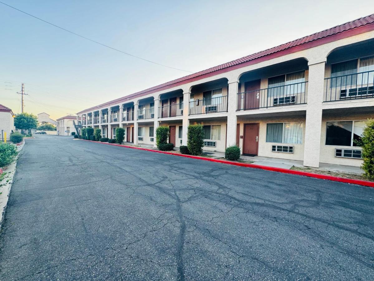 Casa Blanca Hotel - Azusa, Los Angeles — photo 6