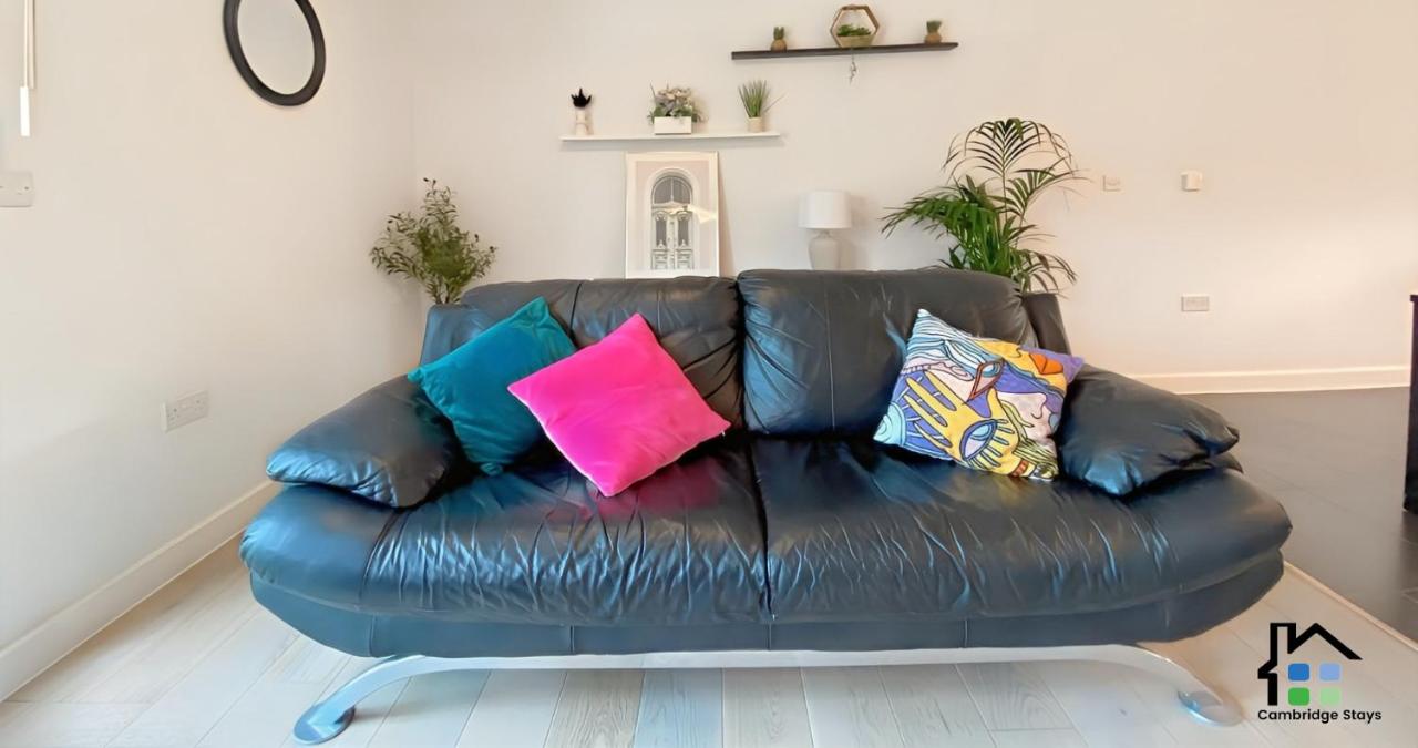 Apartment at Addenbrooke hospital and Bio Campus - Free Private parking - 3