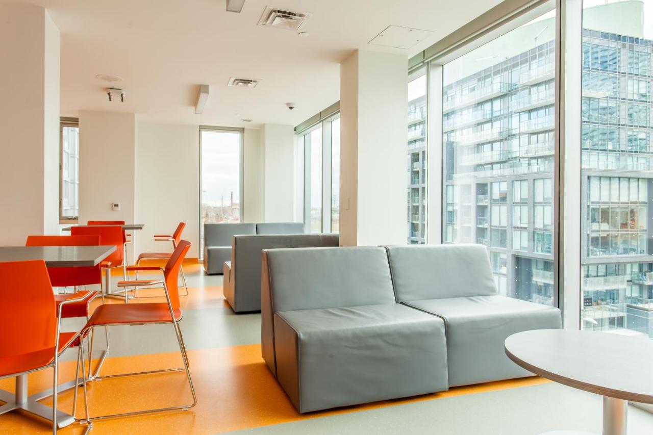 Residence & Conference Centre - Toronto Downtown