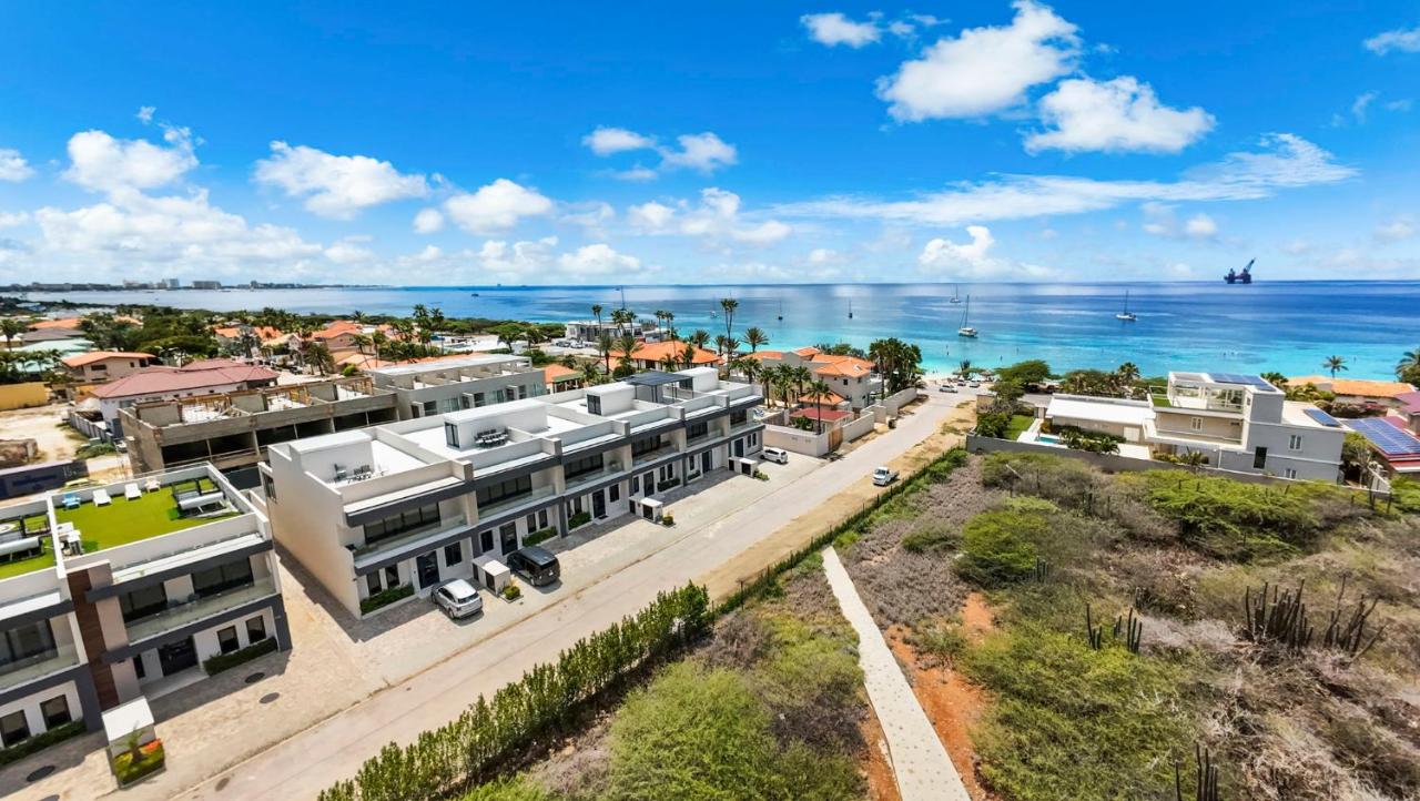 Catalina Residence Apt 3 - L.G. Smith Boulevard 546-J - 2