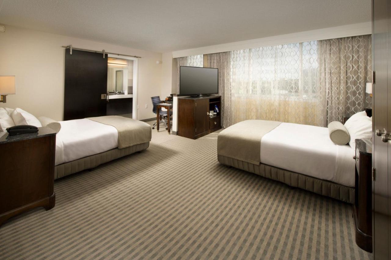 Skybridge Seattle Airport Hotel — photo 13