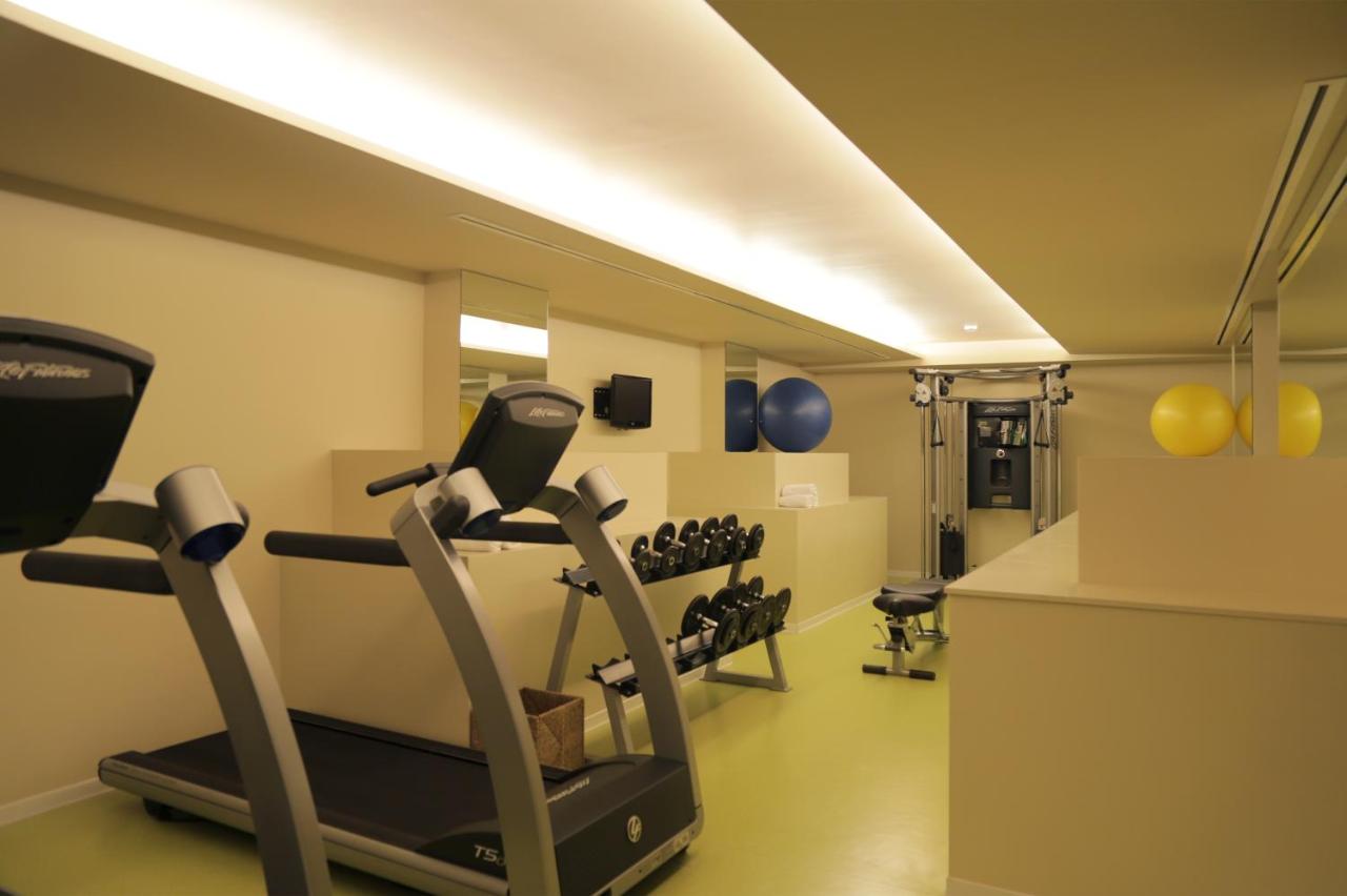 The Y Hotel - 5