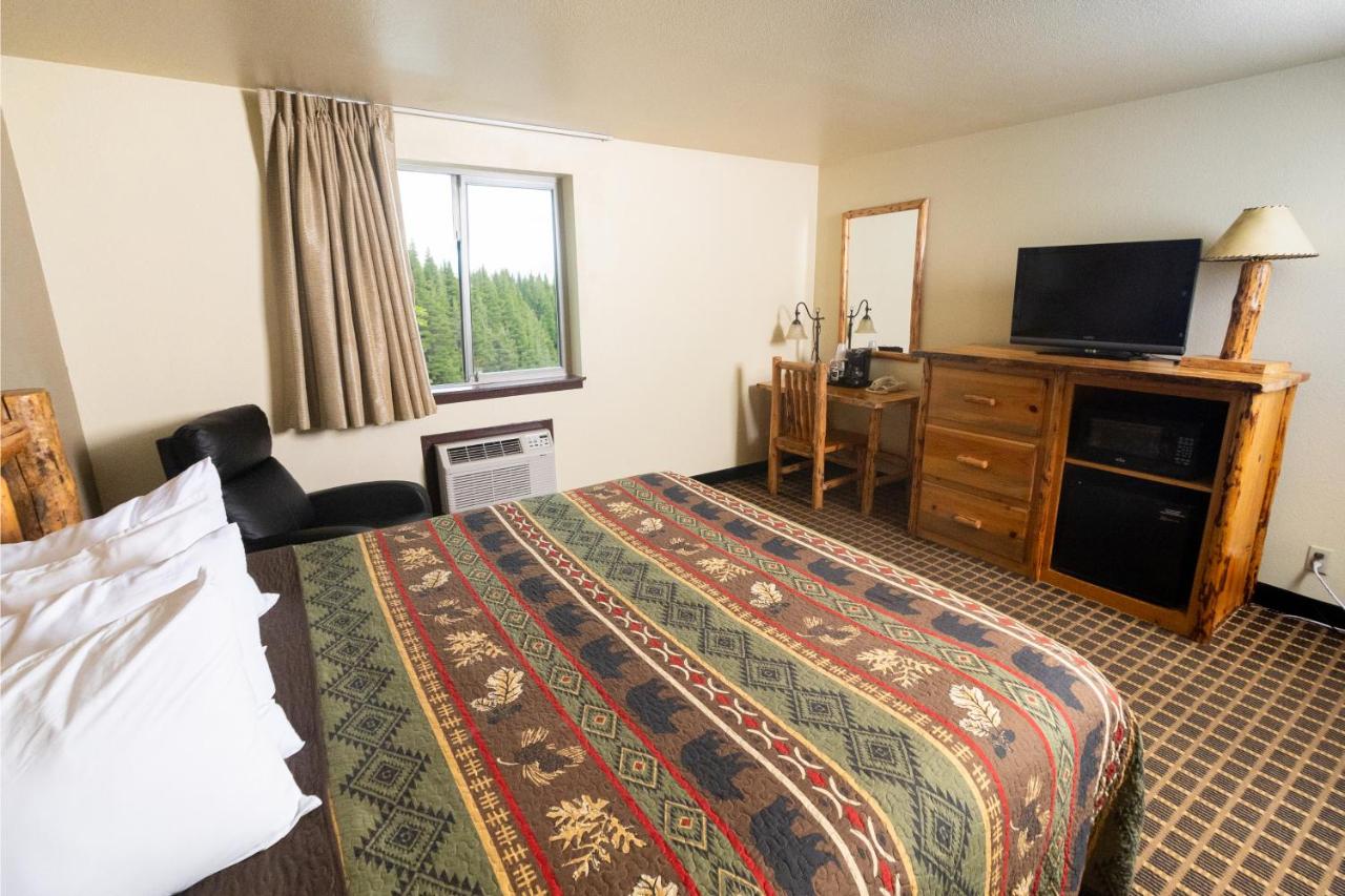 FairBridge Inn and Suites Sandpoint — photo 24
