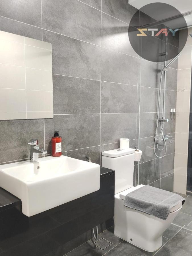 Almas Cozy Studio Escape Netflix 100mbps BySTAY - 3