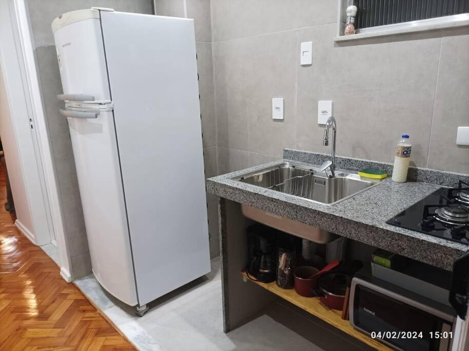 Studio Botafogo - conforto, estilo e varandinha! - 4