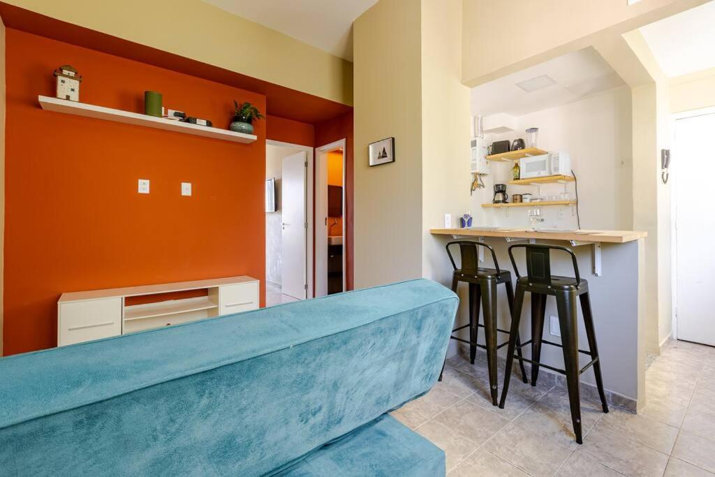 Studio Lapa: quarto e sala com varandinha! - 3