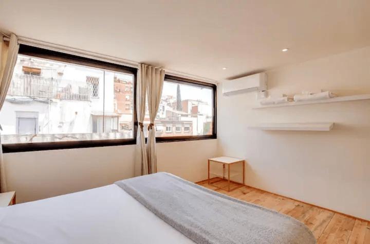 Urban Flats Park Guell - 2