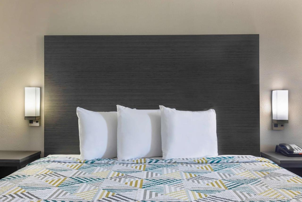 Motel Max LLC — photo 14