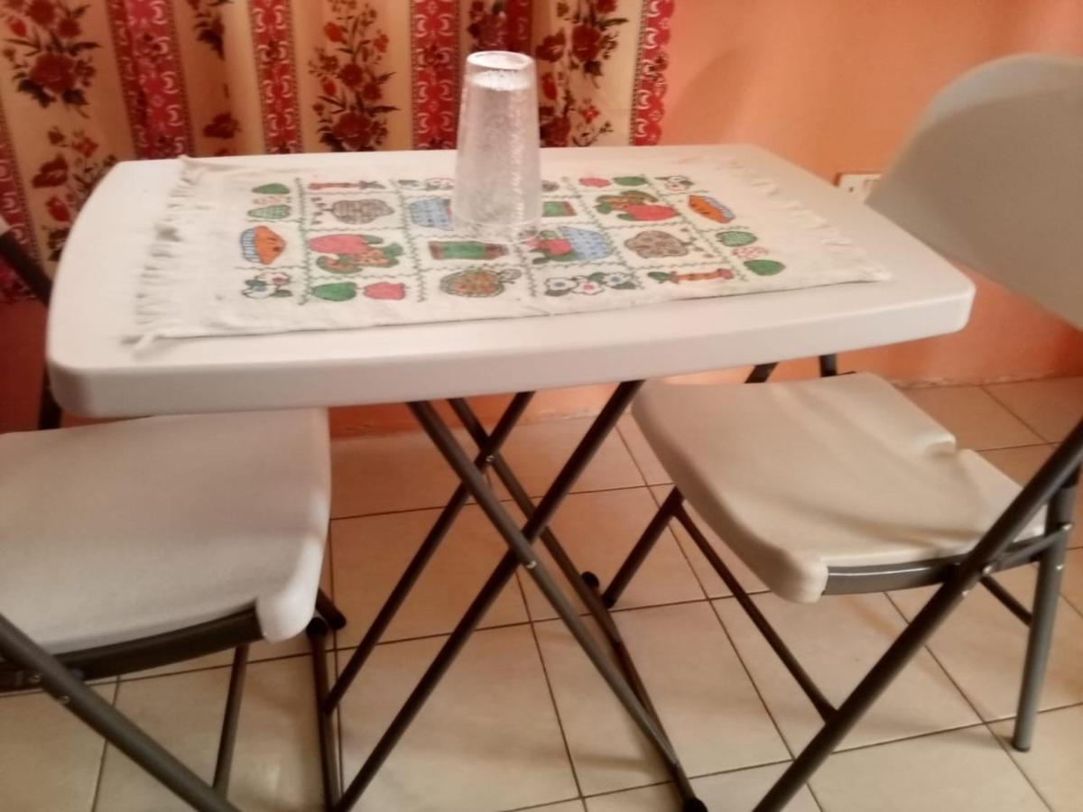 Port Antonio Residence - 4