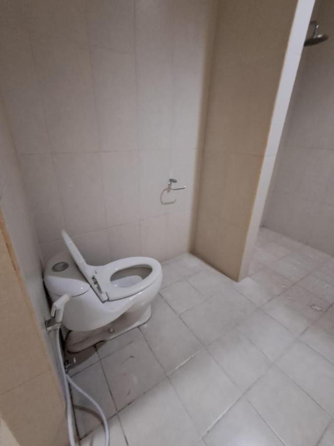 SURFARIS INN on poppies 2 - 4