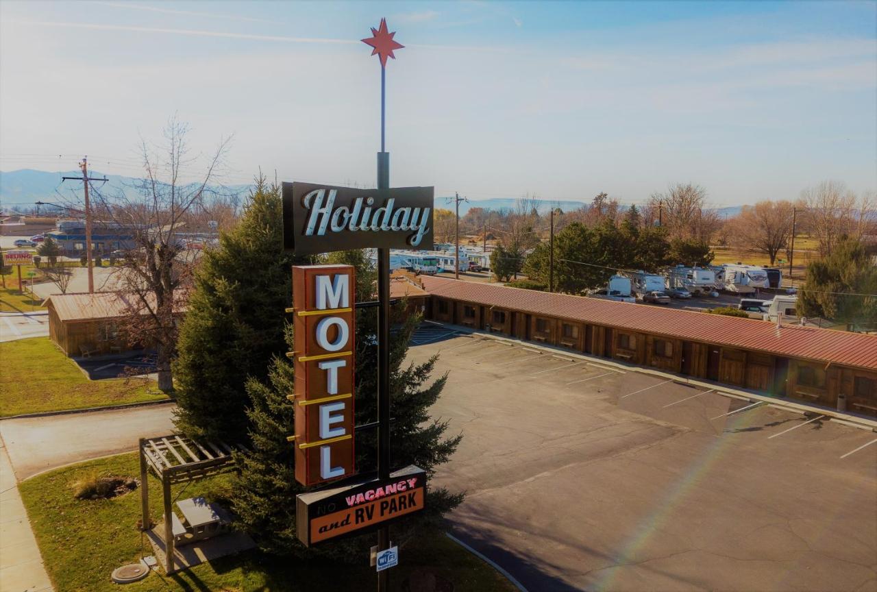 Holiday Motel and RV park — photo 12