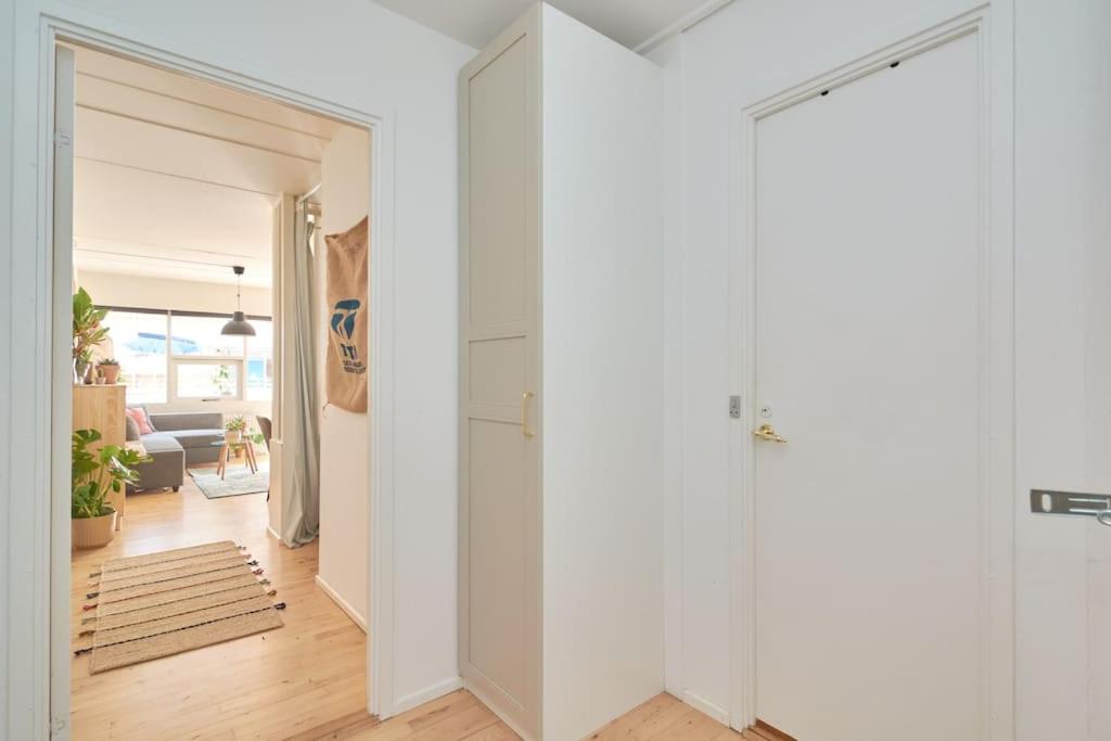 Luxury - Family friendly - Central - Cozy- Balcony - 5