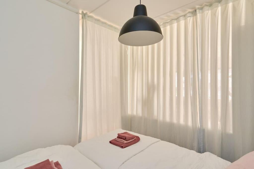 Luxury - Family friendly - Central - Cozy- Balcony - 2