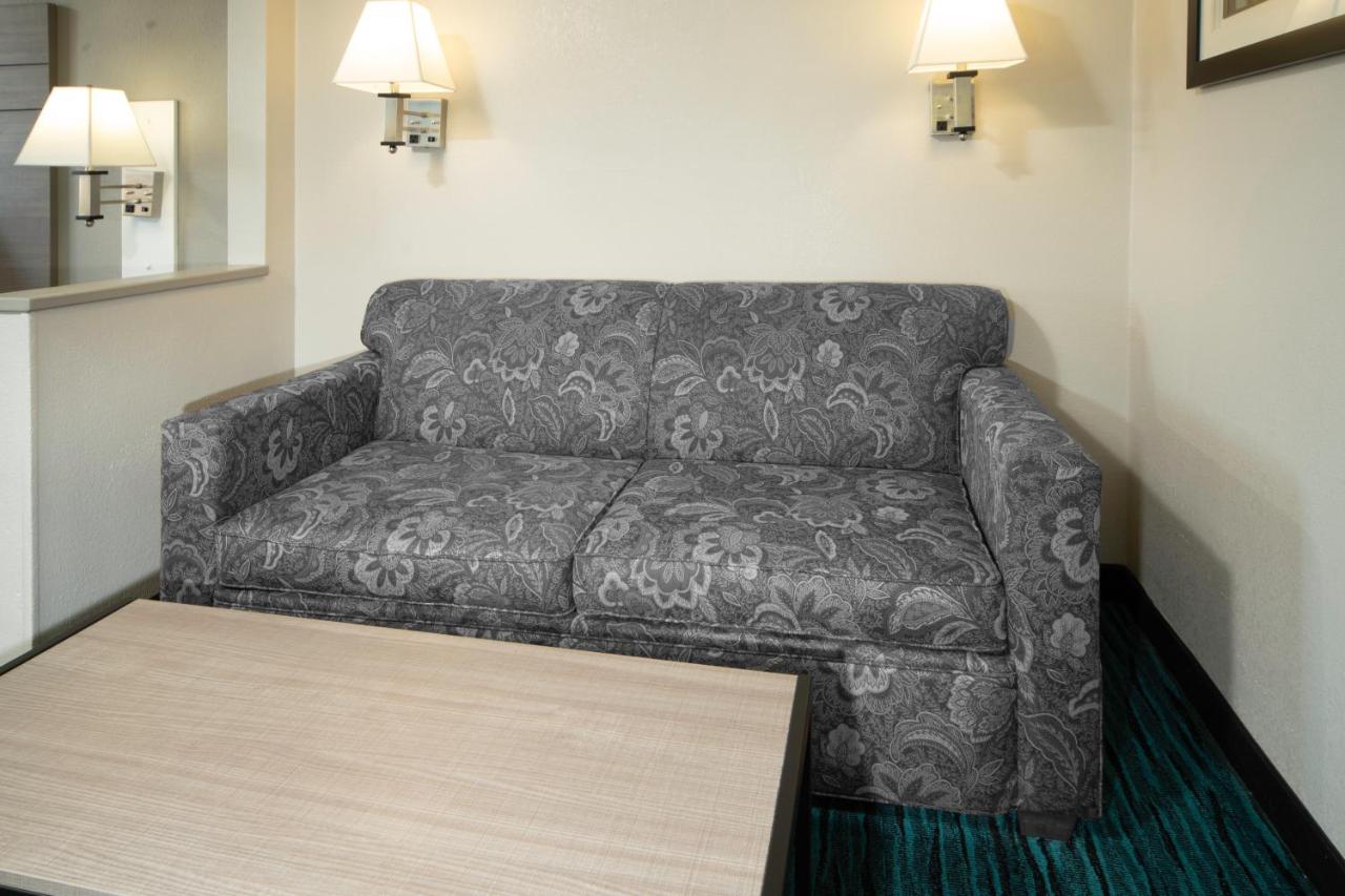 BridgePointe Advantage by BPhotels — photo 22