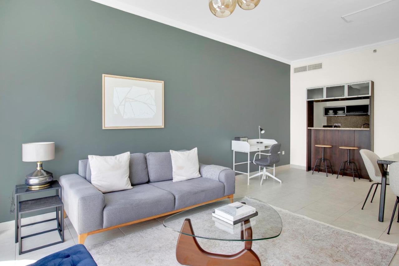 Marina Quays West, Dubai Marina - Mint Stay