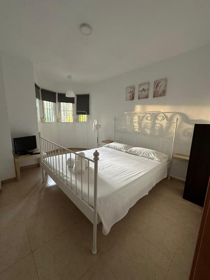 FORTUNAMAR pool & beach - 2