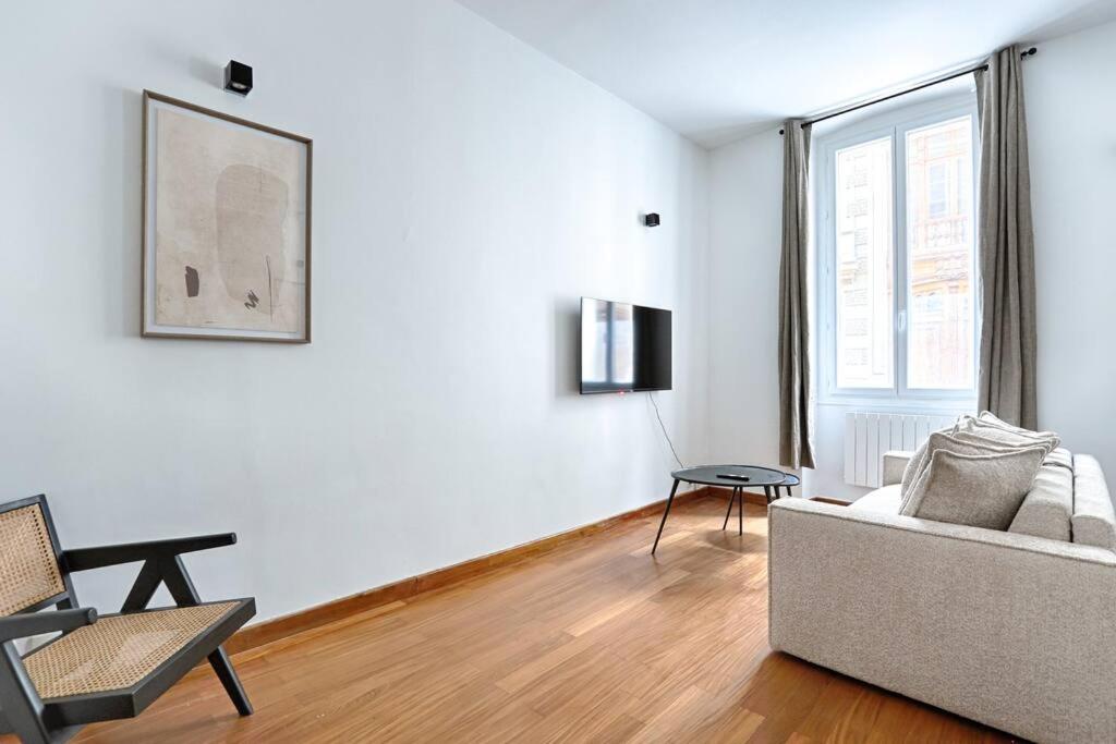 Concorde Saint Honore Apartment 1BR 4P - 5