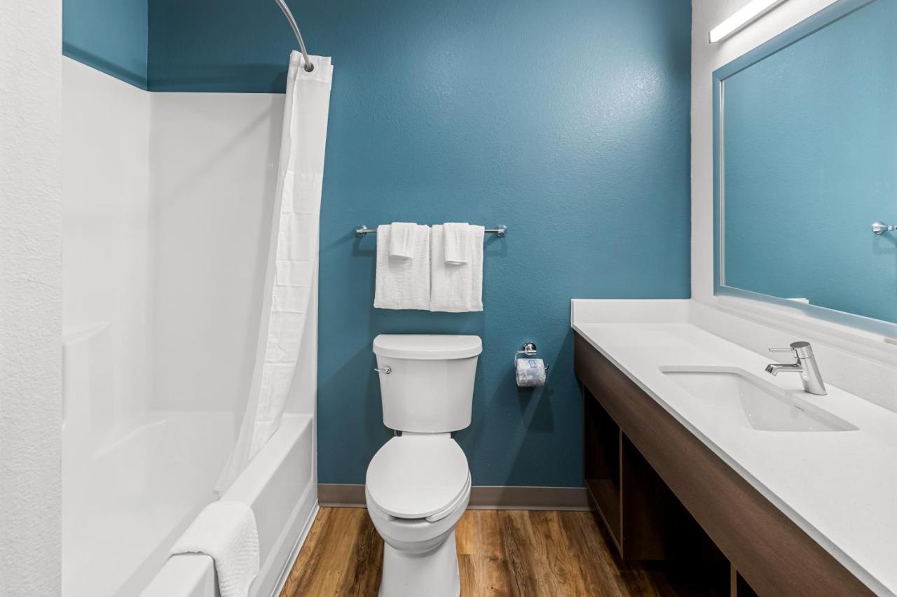 WoodSpring Suites Kansas City Airport — photo 14