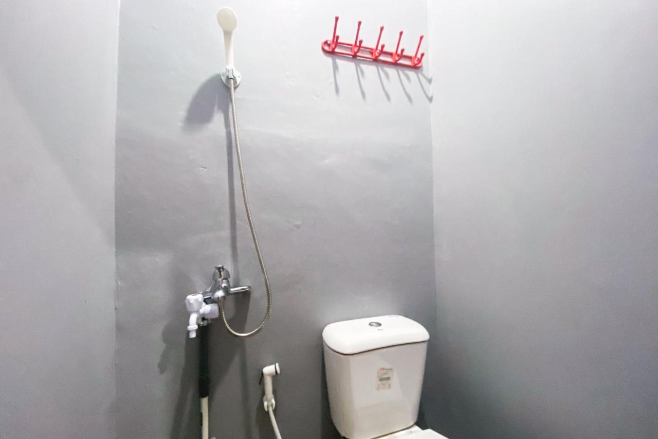 RedDoorz near BCS Mall at Penuin - 3