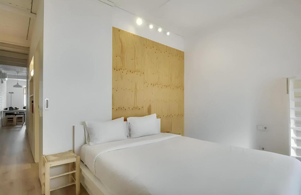 Urban Flats Park Guell - 5