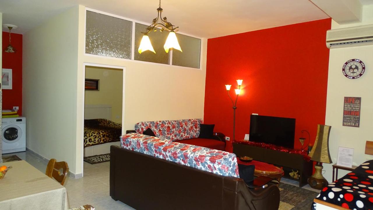 Central Apartments Shoshi photo