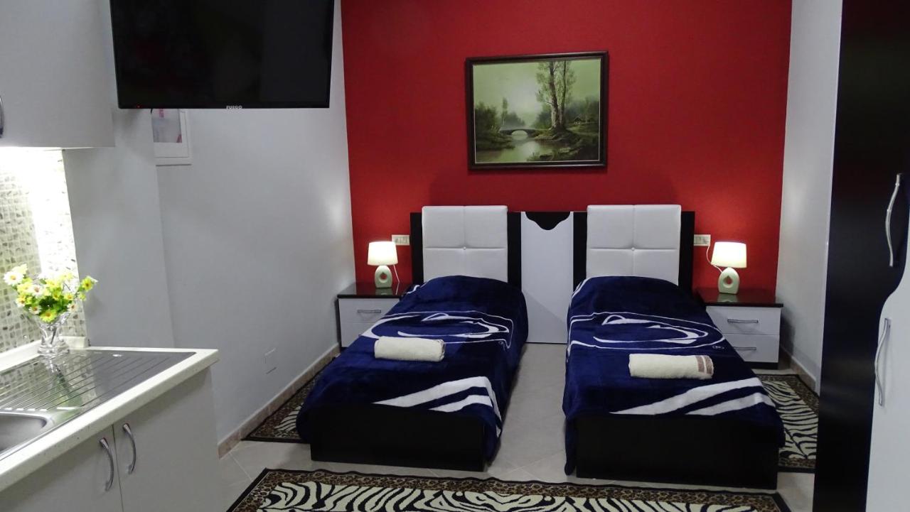 Central Apartments Shoshi photo