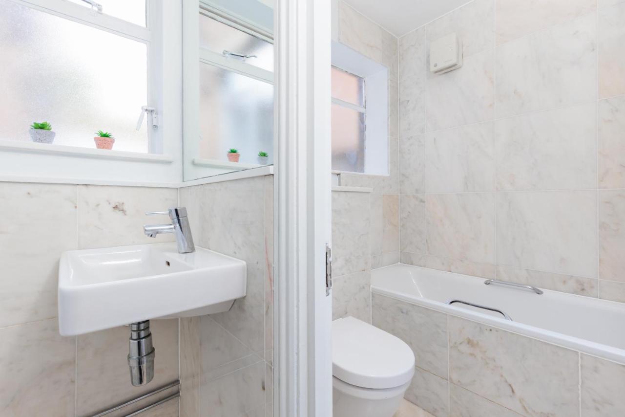 Hidden Haven - Heart of Fitzrovia - 3