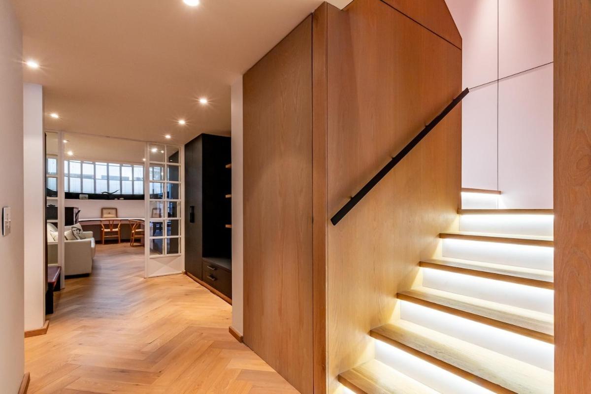 Luxurious, modern, artsy, fully fitted home! - 4