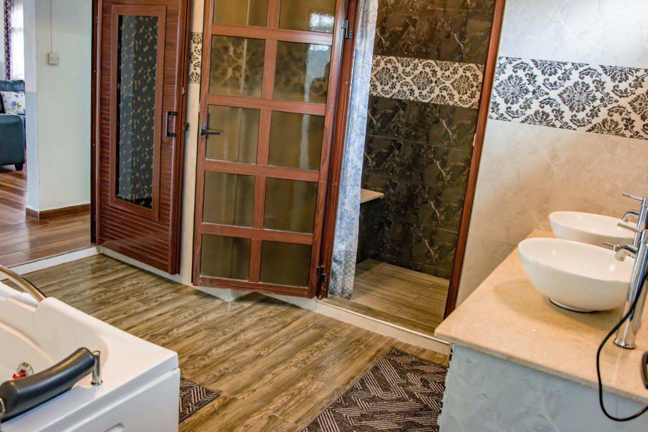 Nilaya Sea View Luxury Penthouse, BBQ, Sunrise, Sunset View & Remote Workspace - 4