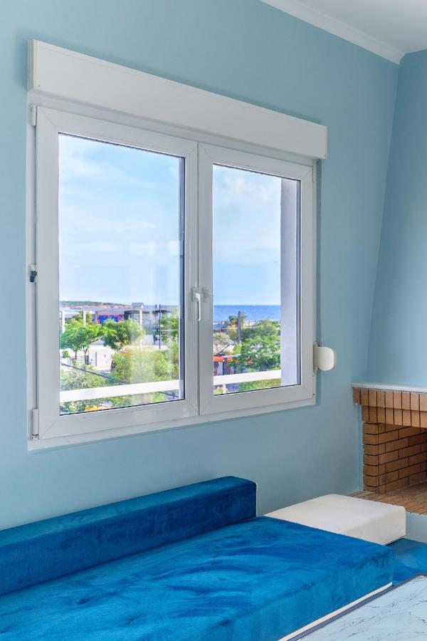 Flat by the Beach Voula - 2