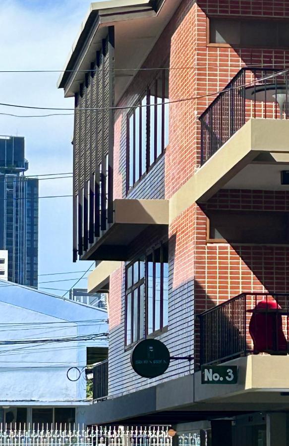 Brown Brick Thonglor - Blue Blueberry Room - 5