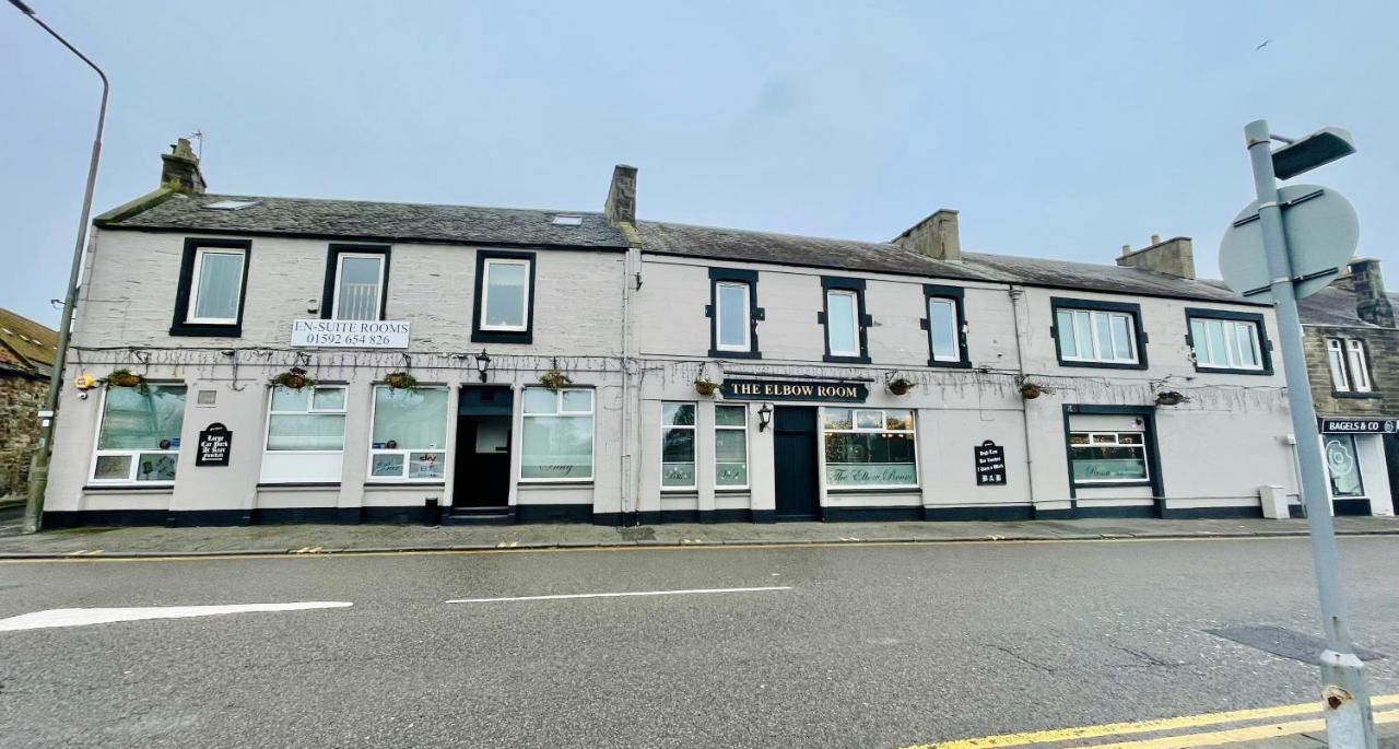 The Elbow Room in Edinburgh - Your Vibrant Gateway to the Best of Edinburgh