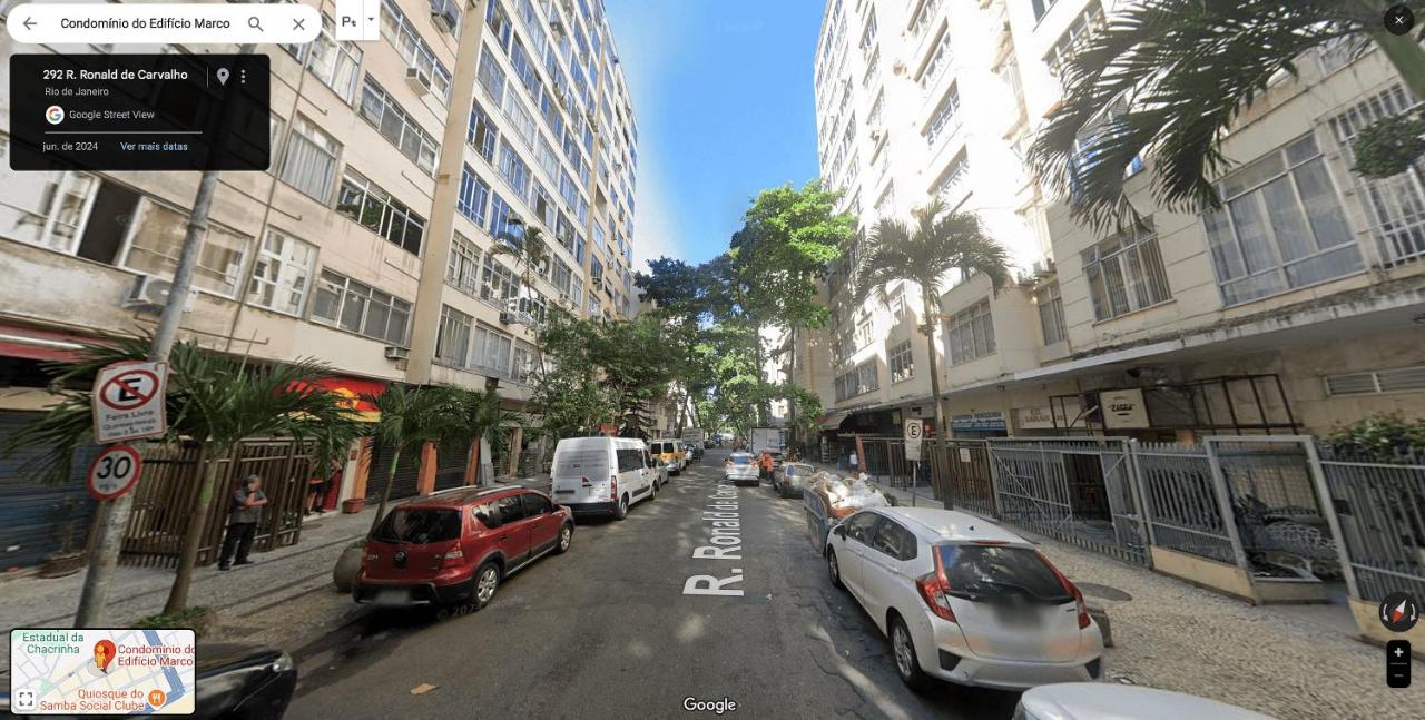 Charming Studio with Side View of the Beach - 5