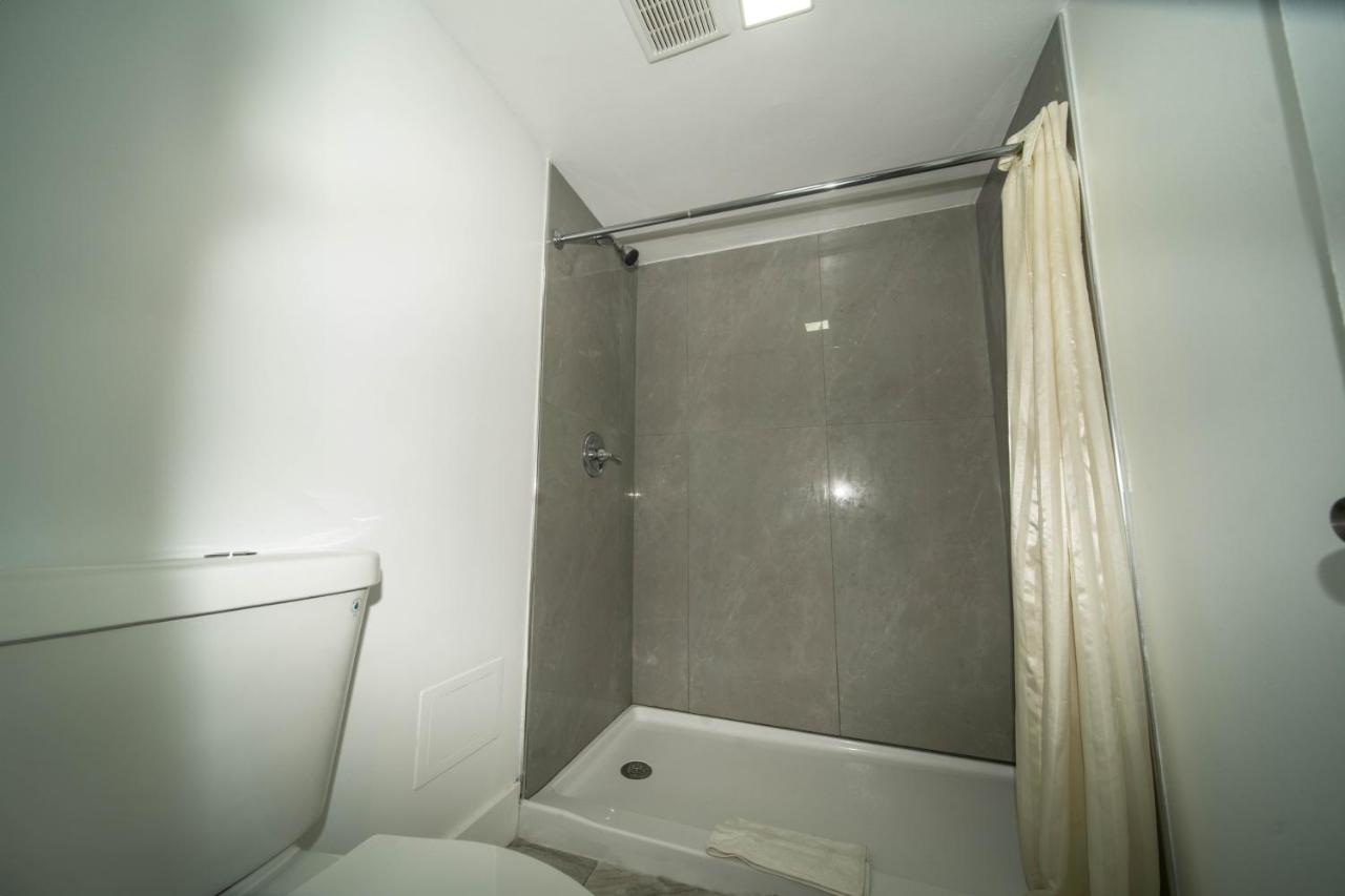Motel — photo 23