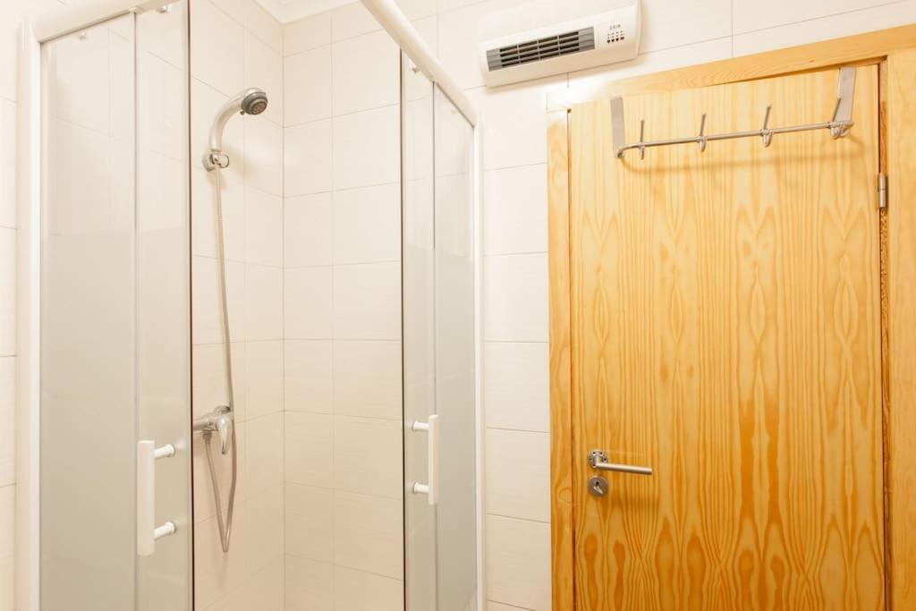 Old Town, 28 Tram, apartments with Private Terrace - 3