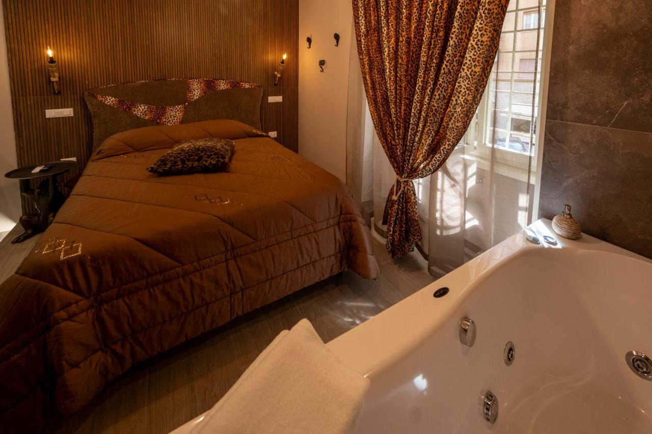 Jacuzzi Rooms Vatican Museum - 3