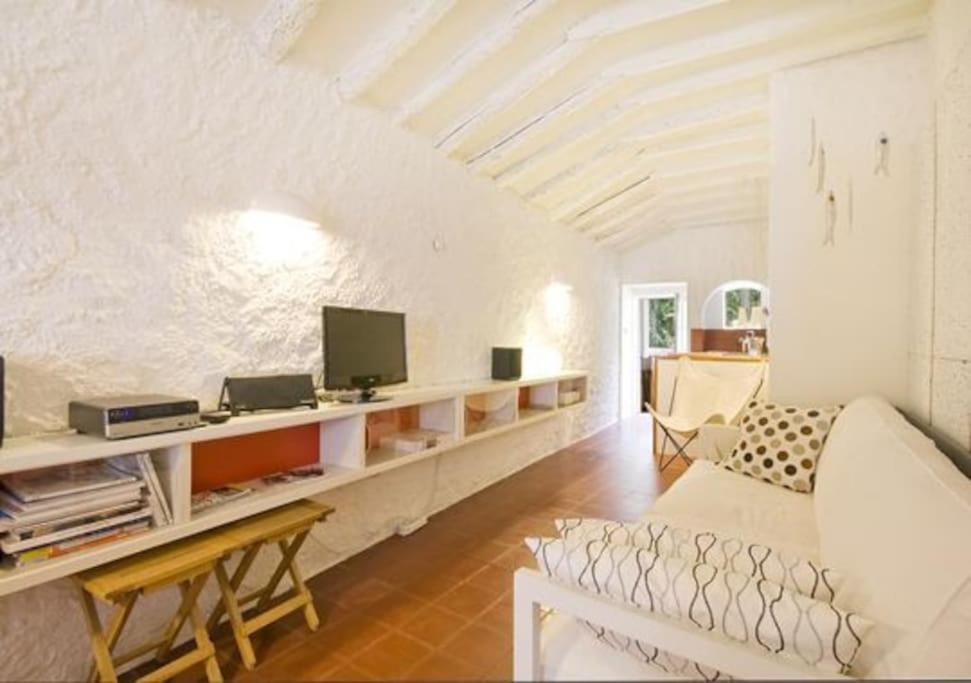 Cosy Studio Santos, Calm street, Embassies Area - 4