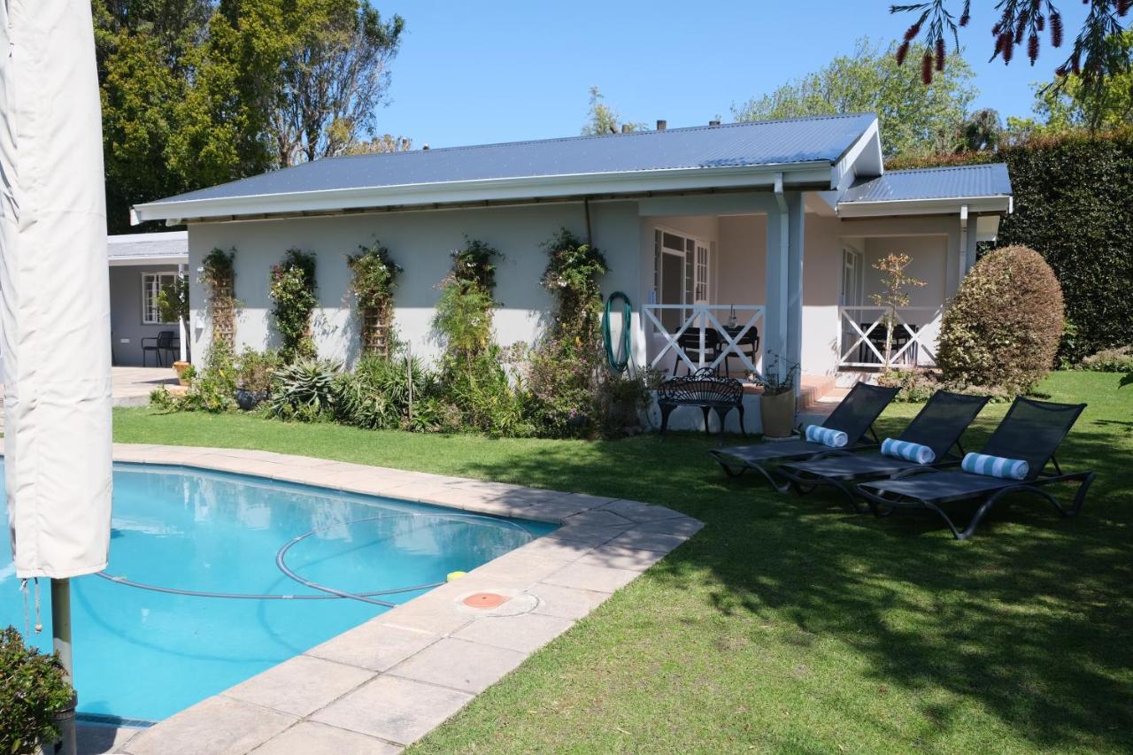 High Hedges Guest Suites Constantia - 4