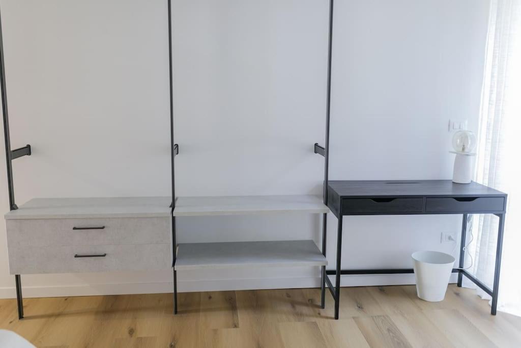 Nuovo appartamento Bianco appena ristrutturato - 2