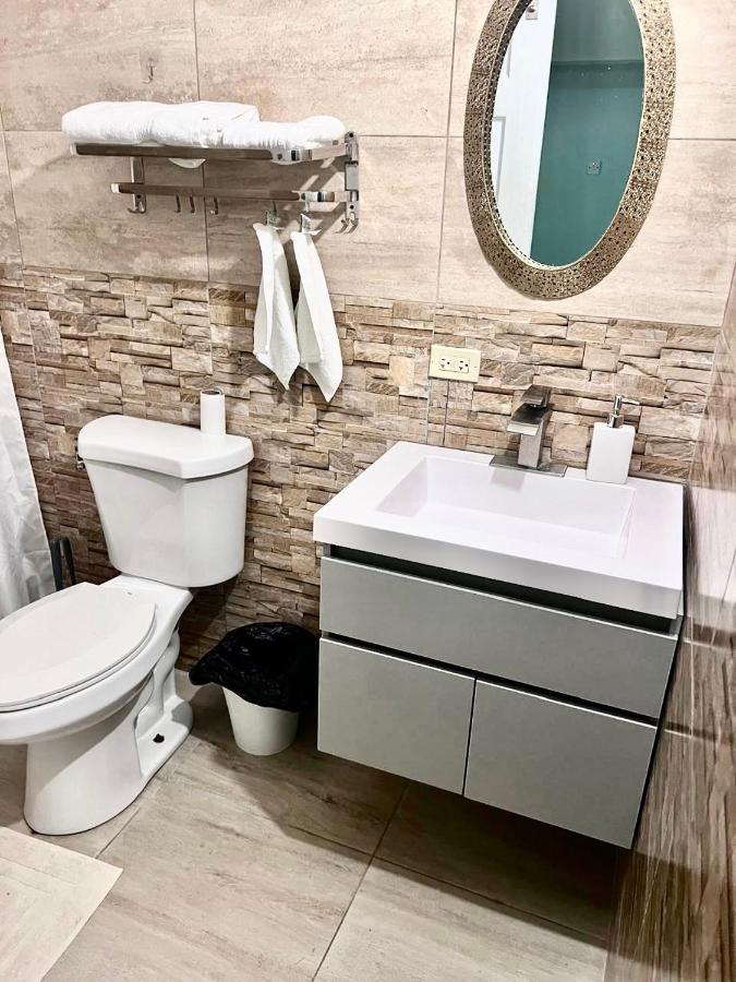 The Shelton Kaemas Rest - 3