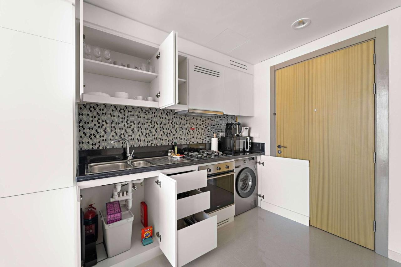 Silkhaus Vacation Homes Modern Studio In New Tower in Business Bay - 4