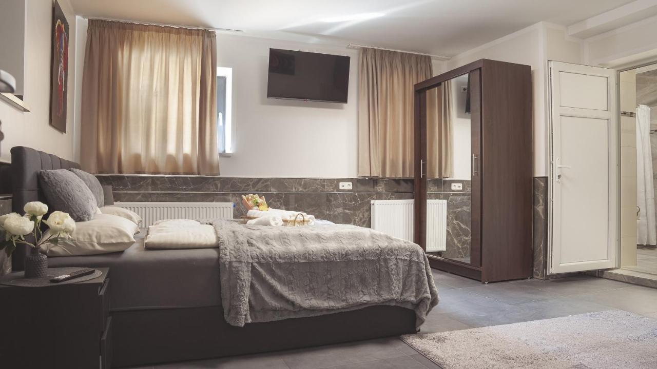 Amir Deluxe Motel - 4