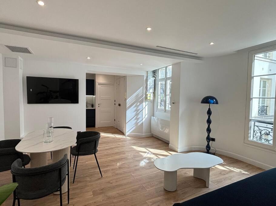 Renovated Apartment near Tuileries and Concorde - 5