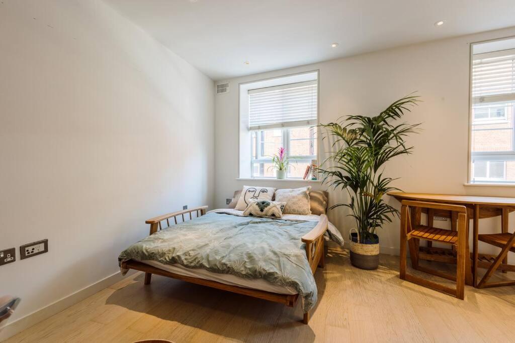 Cant Be More Centrally Located - 2