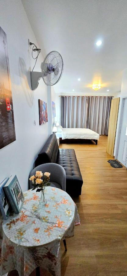 Tiny Island Lake Lodge - 3