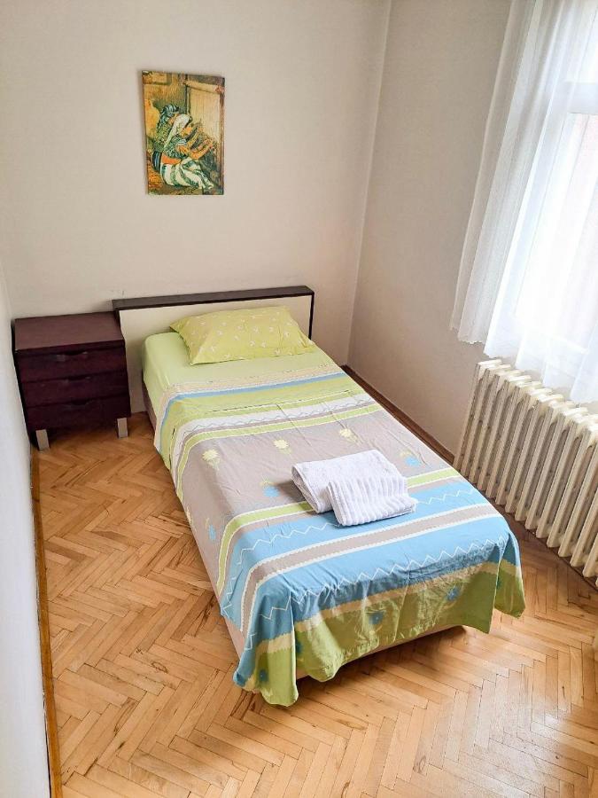 Spacious and Bright Apartment - Dirim House - 2