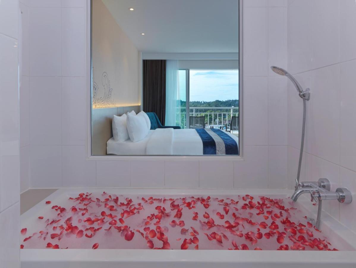 Chanalai Flora Resort, Kata Beach - 3